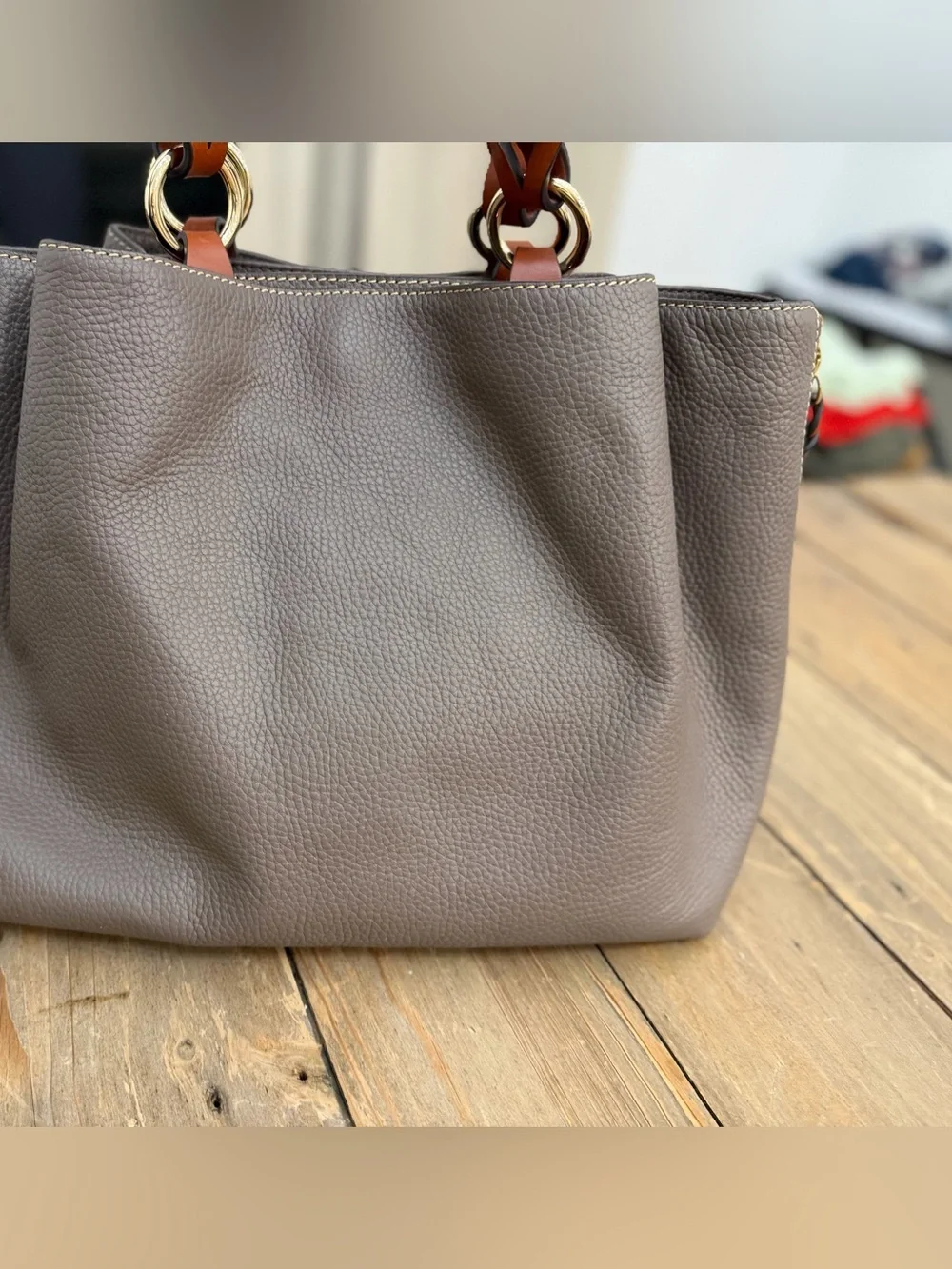 Dooney & Bourke Pebble Grain Large Zip Barlow Elephant Bag w/ Small Coin Case